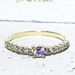 Clear Quartz Ring - Rose Quartz Ring - TIny Ring - Stack Ring - Delicate Ring - Bezel Ring - Tiny Ring - Crystals Ring - Half Eternity Ring