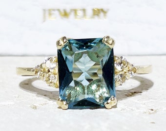 Blue Topaz Ring - December Birthstone - Gemstone Band - Gold Ring - Engagement Ring - Rectangle Ring - Cocktail Ring - Prong Ring