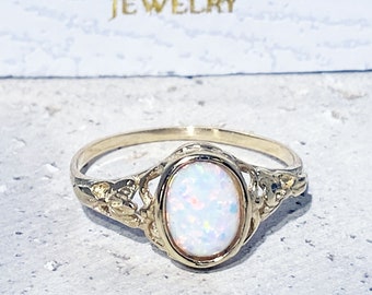 White Opal Ring - Gold Ring - Gemstone Ring - Tiny Ring - Delicate Ring - Oval Ring - Lace Ring - Opal Jewelry - Flower Ring - Dainty Ring