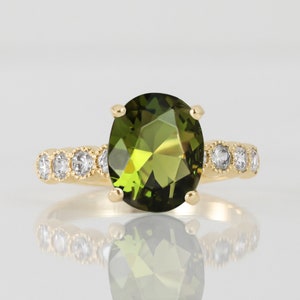Peridot Ring - August Birthstone - Statement Ring - Gold Ring - Engagement Ring - Oval Ring - Cocktail Ring - Prong Ring - Light Green Ring