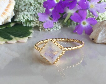 Rainbow Moonstone Ring - June Birthstone - Square Gemstone Vintage Crown Prong Simple Twist Gold Band