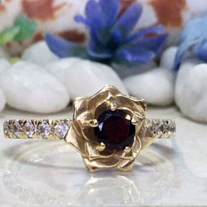 Garnet Ring - Camellia Ring - Flower Ring - Statement Ring - Gold Ring - January Birthstone - Prong Ring - Engagement Ring - Vintage Ring