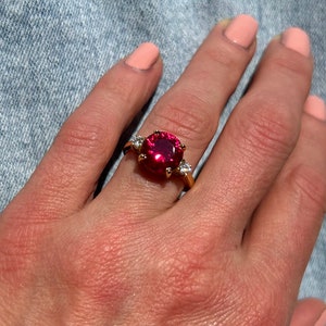 Ruby Ring - Gold Ring - July Birthstone - Gemstone Band - Statement Ring - Engagement Ring - Round Ring - Prong Ring - Cocktail Ring