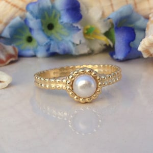 White Pearl Ring - Delicate Ring - Gold Ring - Natural Pearl - Wedding Ring - Pearl Jewelry - Stacking Ring - Simple Ring