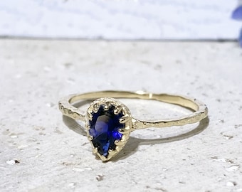 Blue Sapphire Ring – September Birthstone - Pear Gemstone Teardrop Simple Delicate Hammered Gold Band