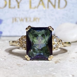 Mystic Topaz Ring - Change Color Ring - Statement Ring - Gold Ring - Engagement Ring - Rectangle Ring - Cocktail Ring - Light Blue Ring