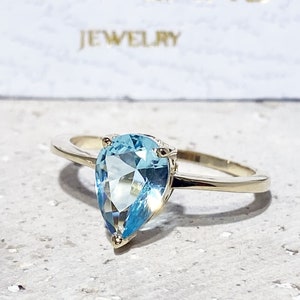 Marth Birthstone Jewelry - Aquamarine Ring - Teardrop Ring - Sea Foam Ring -  Gold Ring - Gemstone Ring - Prong Ring - Simple Ring