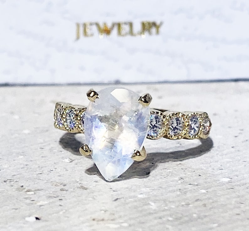 Rainbow Moonstone Ring - June Birthstone - Statement Ring - Gold Ring - Engagement Ring - Teardrop Ring - Cocktail Ring - Gemstone Ring 