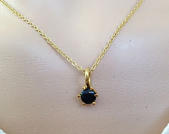 Black Onyx Necklace - Black Pendant - Round Pendant - Simple Necklace - Gold Necklace - Onyx Jewelry - Chain Necklace