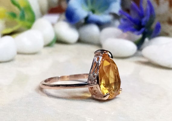 Teardrop citrine ring online