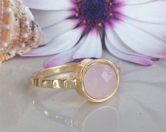 Rose Quartz Ring - October Birthstone - Round Natural Gemstone Bezel Set Simple Hammered Gold Band