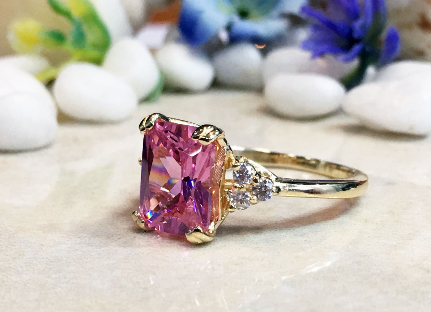 October Birthstone Collar - Rose