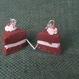 Slices of cake earrings. image 9