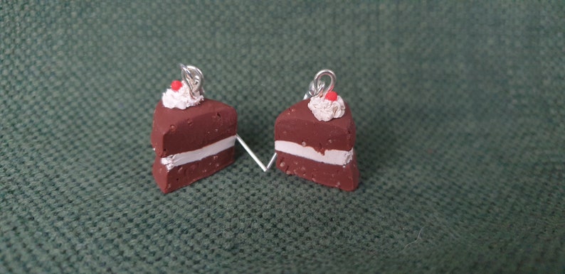 Slices of cake earrings. image 9