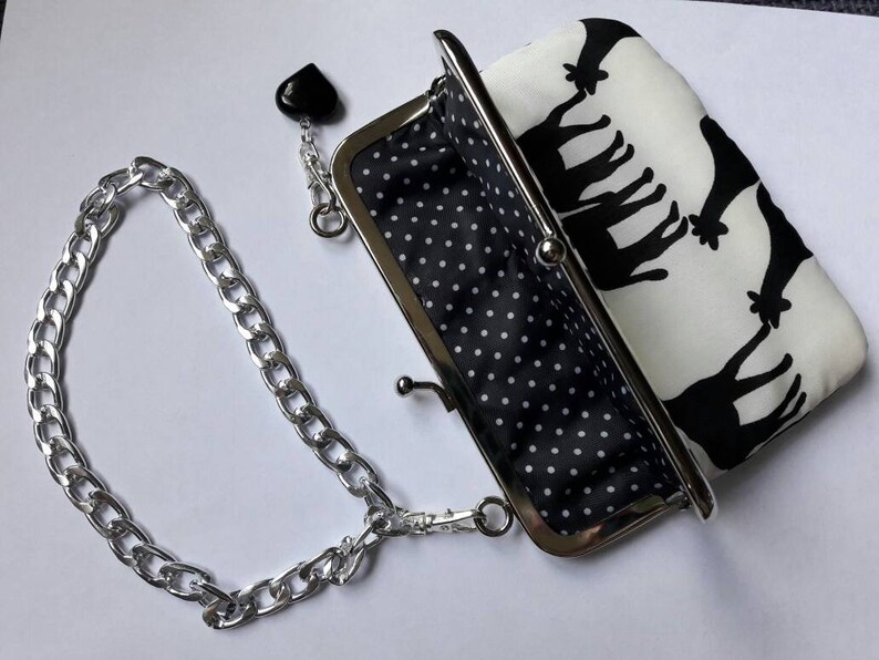purse with wrist strap uk