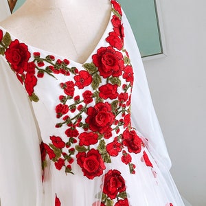long sleeve white and red lace colored wedding dress embroidery v neck long rose wedding dresses red