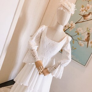 Lace Long Lantern Sleeve Wedding Dress Modest Scoop Neck Elegant ...