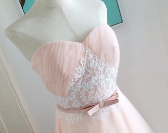 Blush Pink Lace Tulle Wedding Dress: Sweetheart Bridal Gown
