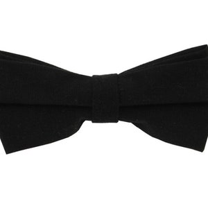 Zwarte linnen strikjes. Zwarte strikjes voor Men.Solid Black buigen huwelijksgeschenken Bowtie.Groomsmen Bowties.Mens Ties.Black.