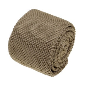 Beige Ties. Beige Knit Tie. Mens Tie Beige.  Light Tan Slim Knitted Necktie for Men Wedding Groomsmen Groom.