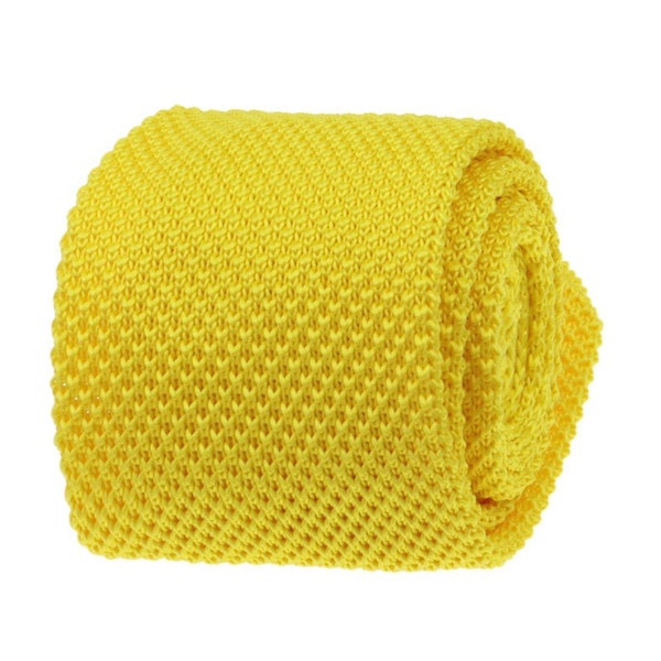 Corbatas de color amarillo limón. Corbata de punto amarillo limón. Corbata para hombre. Corbata delgada amarillo limón. Corbata de limón para hombres padrinos de boda novios.