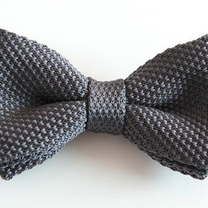 Dark Grey Bow Tie. Steel Grey Knitted Bowtie. Dark Gray Wedding Bow Tie. Solid Gray Bowtie