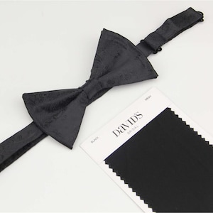 Black Bowtie. Tuxedo Bowtie . Prom Bowtie. Black Paisley Bow Tie. Black  Bowtie. Mens Bow Tie . Black Pre Tied or Self Tie Bowtie.