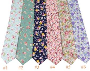 Floral Ties.Mens Wedding Tie.Floral Skinny Tie.Summer.Spring Wedding.Mens Cotton Neckties.Groom's & Groomsmen's Attire.Mens Gift.