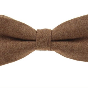 Timber Bowtie. Copper Brown Wool Bowties. Caramel Tweed Bow Tie