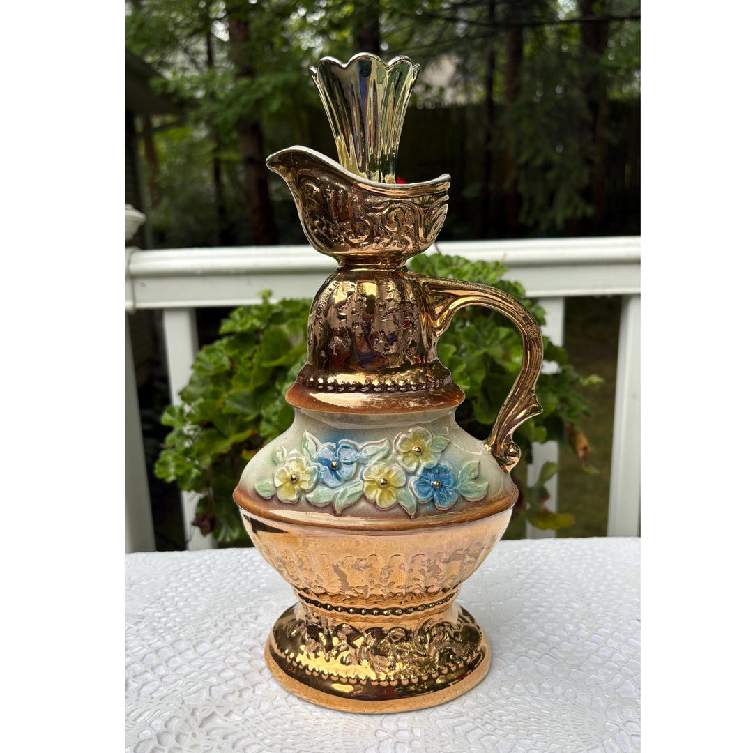 Jim Beam Whiskey Decanter Pitcher Bottle Gold Trim Flowers 1976
