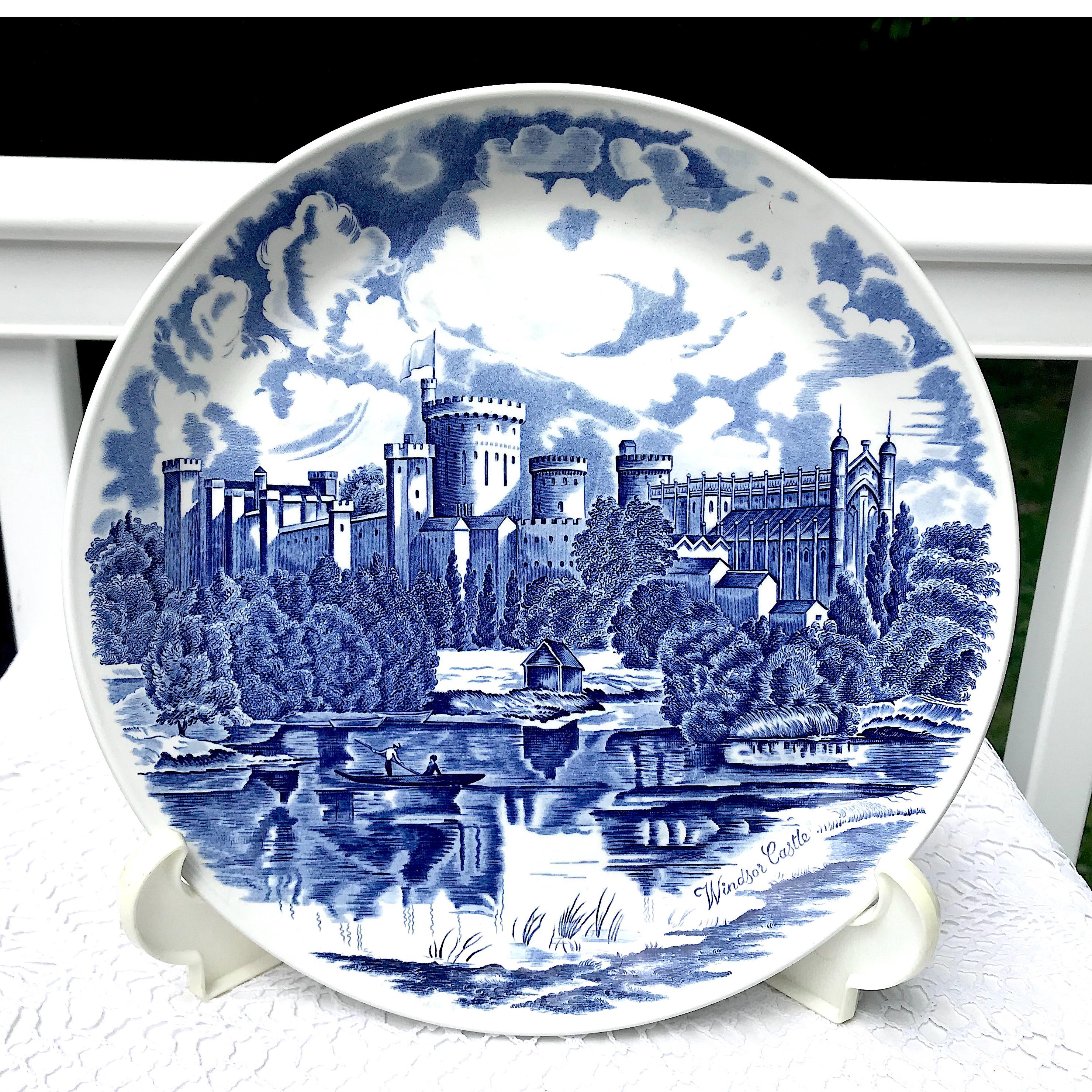 Windsor Castle Collectible Plate Johnson Brothers Blue