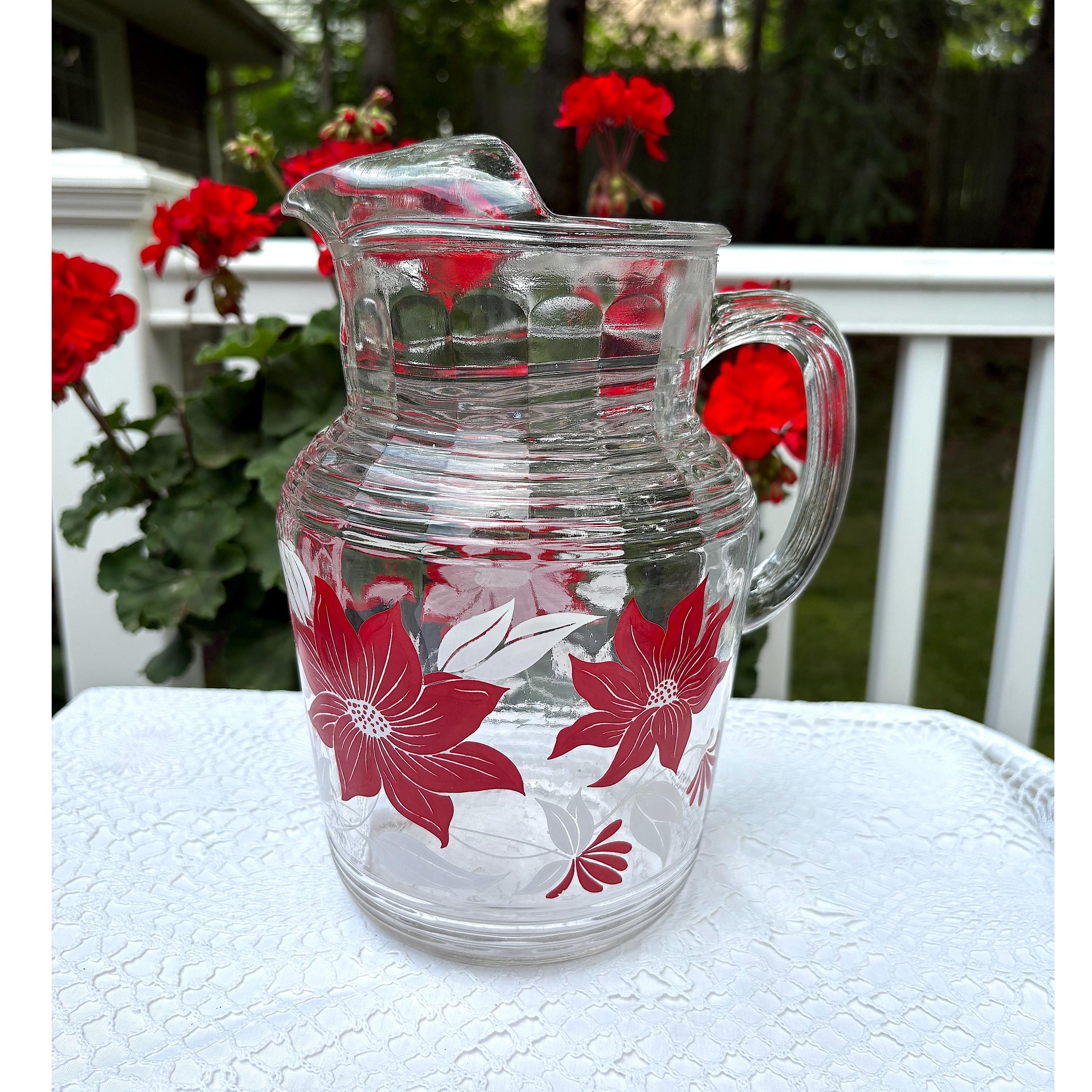 Hazel Atlas Poinsettia Pitcher Concentric Rings Red White Flowers