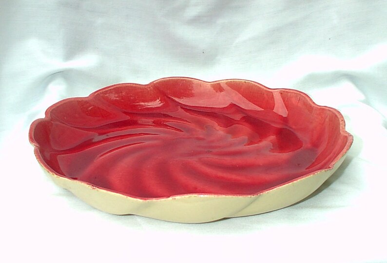 Red Round Swirl Pottery Dish Serving Tray Two Tone Vintage