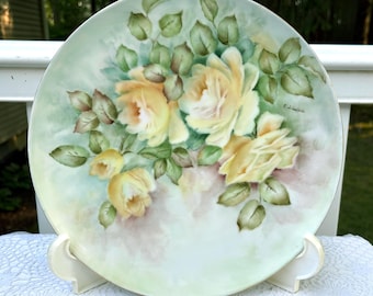 Vintage Hutschenreuther Germany Sylvia Pale Yellow Plate, Hand