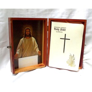 NEW VINTAGE Holy Bible International Brotherhood of Electrical Workers In Wooden Box