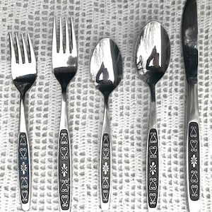 Riviera RIF 25 Japan Stainless Steel Five Piece Place Settings FOUR Available