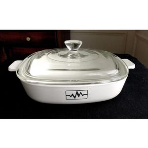 Pyrex Casserole Lid Black Heart Beat Radio Wave EKG Pulse 1950s 1 Pint P 7 B