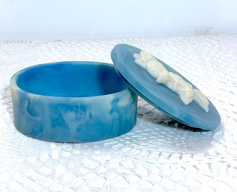 Vintage Minnie Mouse Soapstone Incolay Stone Blue Trinket Ring Box image 3