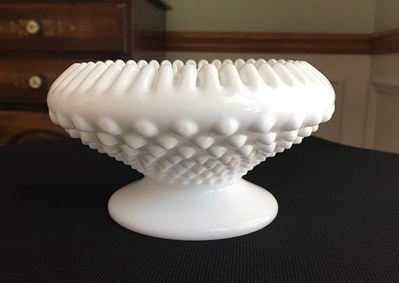 フェントンアート ミルクガラス ホブネイル リボン キャンドルボウル