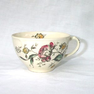 Johnson Brothers Tazas de Té Maydelle Multi Rosas Rojas Flores Verde Amarillo