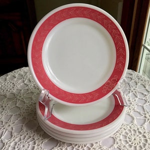 Set  Of FOUR Pyrex Corning Decor Red Autumn Bands Laurel Leaves 7 1/4&quot; Salad Dessert Plates AS IS
