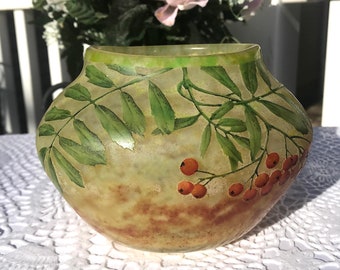 Daum Nancy Art Glass Vase Christmas Berries