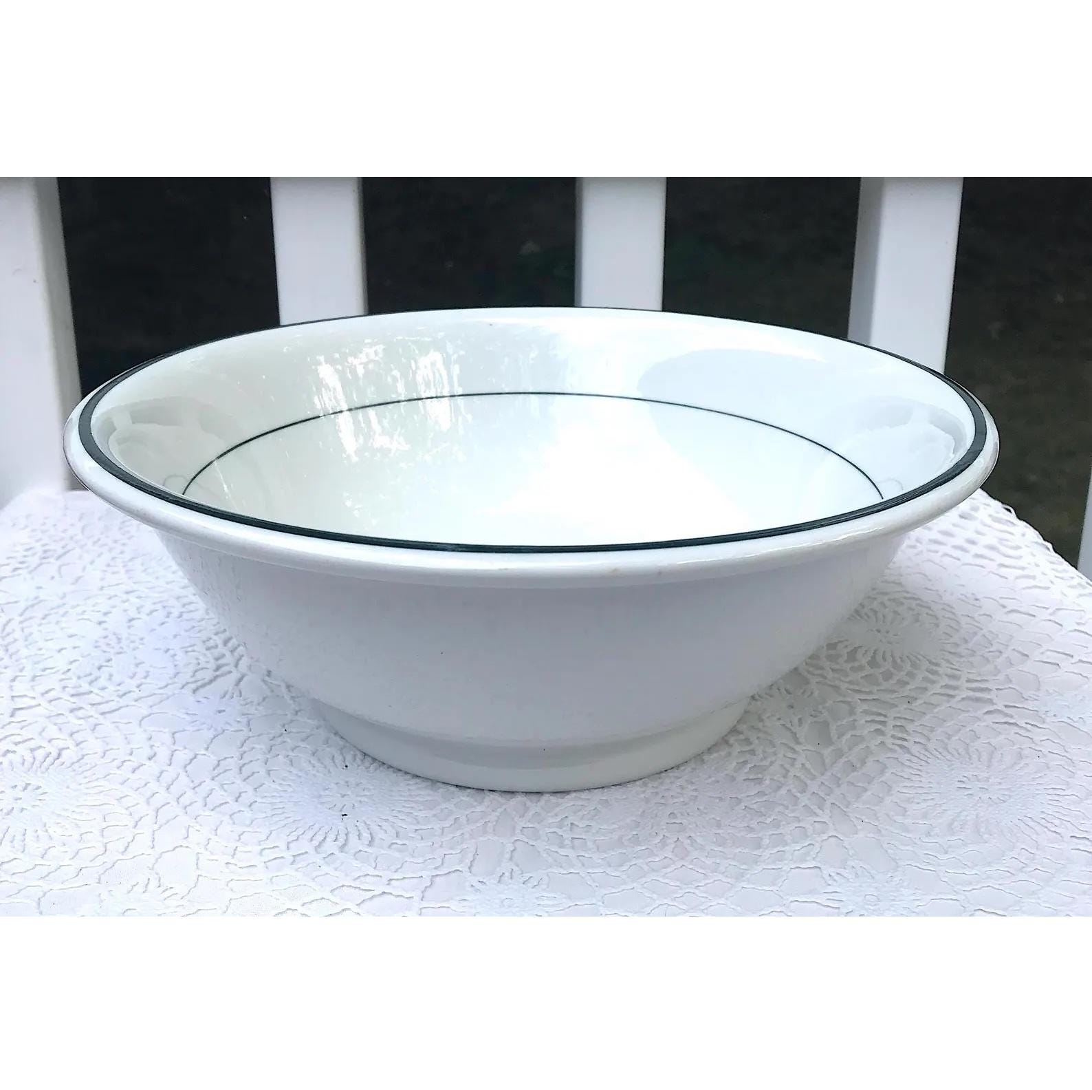 Buffalo China Niagara Green Stripes Large Round Serving Bowl Restaurant Diner