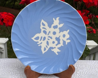 Harker Pottery Dainty Blue Flower Cameoware 7 1/4 Inch Plates 5 