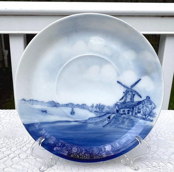 Vintage Rosenthal Delft Donatello Cup and Saucer Selb Bavaria