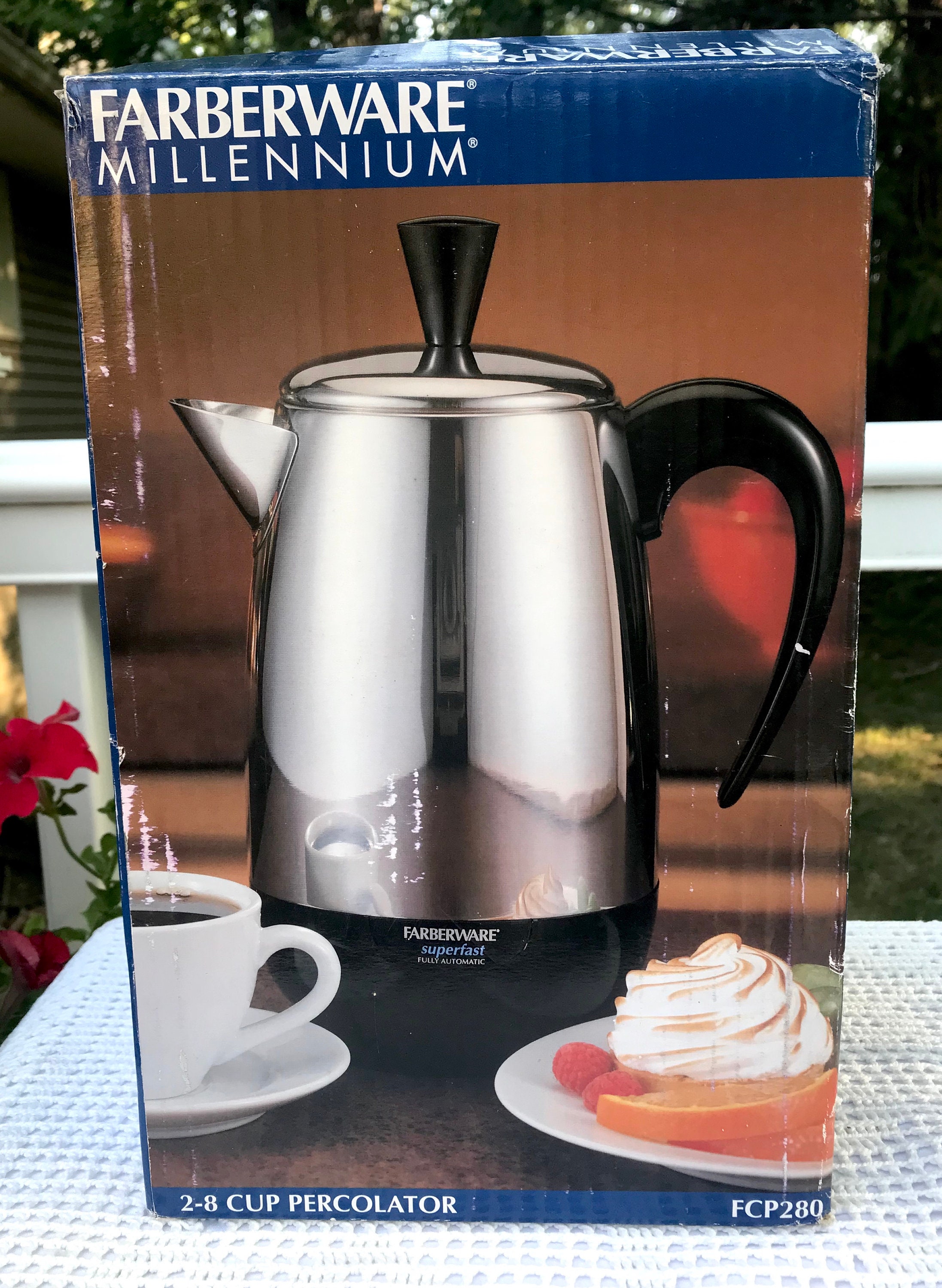 Farberware FCP 280 8 Cup Electric Percolator Coffee Maker Pot NEW in BOX 