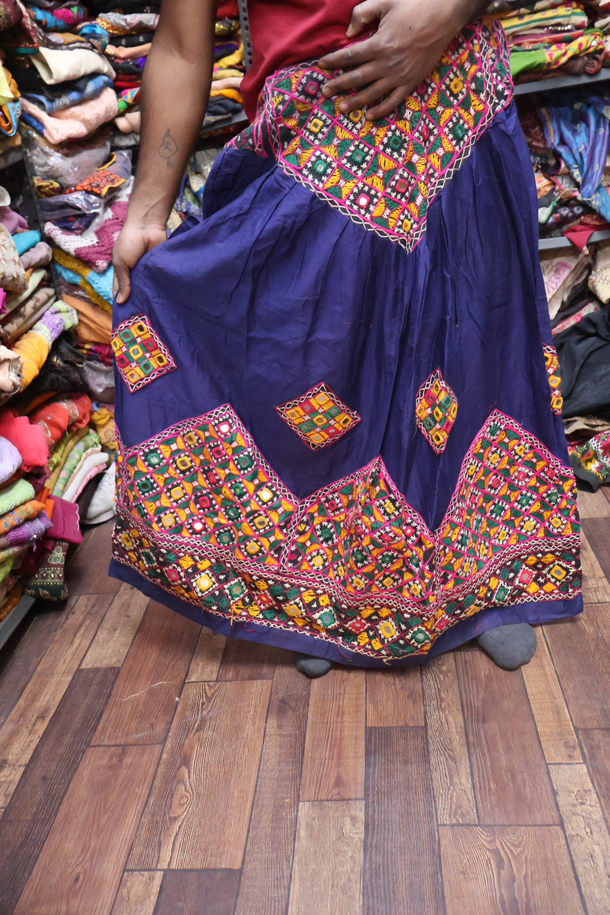 Discover more than 184 gujarati long skirt latest