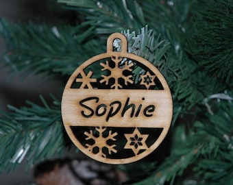 Personalised Christmas Decoration /  Christmas Baubles/ wooden/ Timber/ Coloured Acrylic/ Pet Baubles, xmas decoration