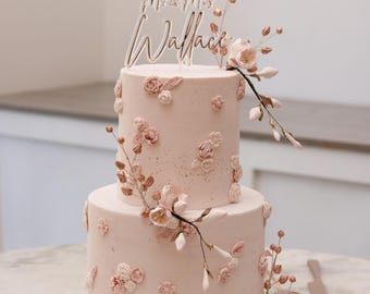 Personalised Wedding Cake Topper |  Modern Wedding Decor | Mr and Mrs | Floating | Acrylic
