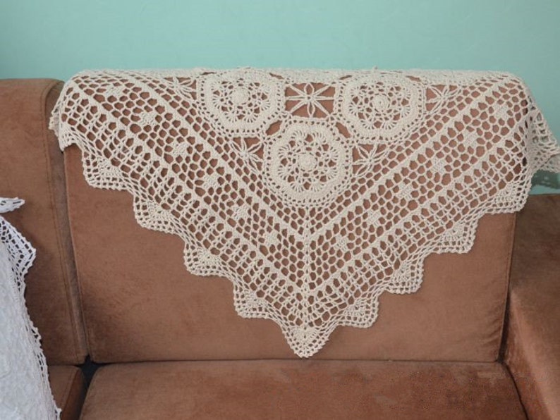 Hand Crocheted 28 Square Table Cover Vintage Style Etsy